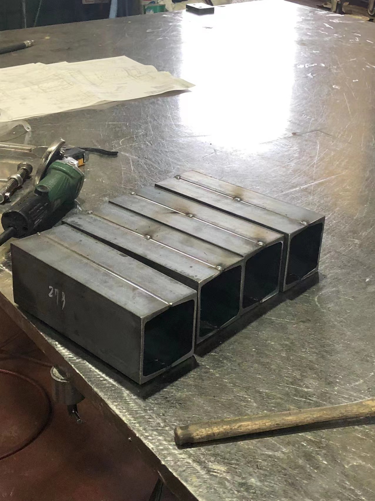 岐阜縣車間二氧焊焊接(機(jī)器外殼)